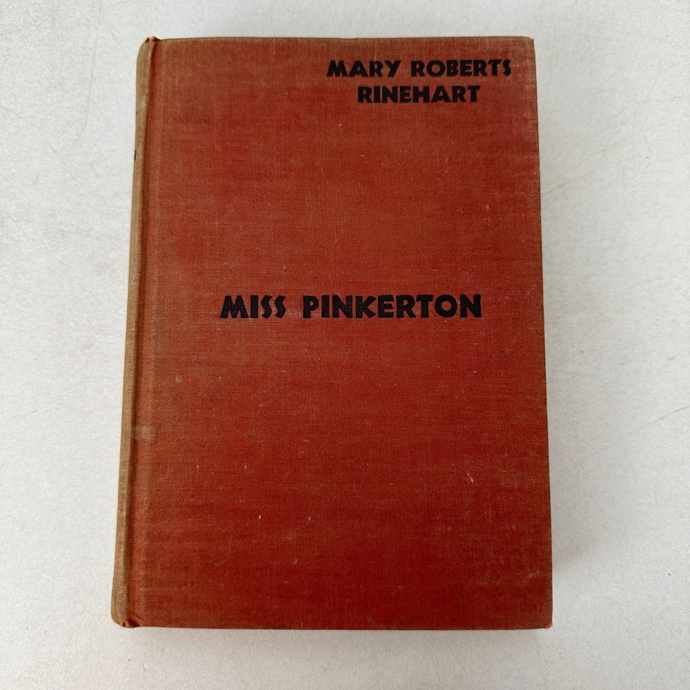 Miss Pinkerton MAry Roberts Rinehart Hardcover 1932